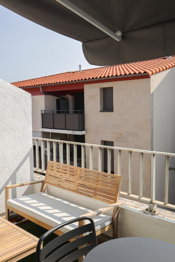 Appartamento Renove Centre Ville, Clim Et Terrasse Montpellier